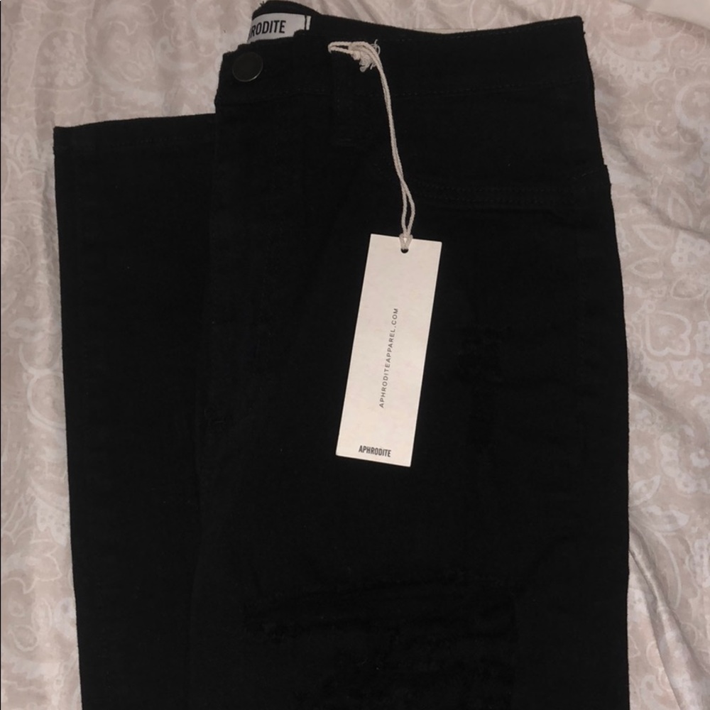 Black Ripped Skinny Jeans